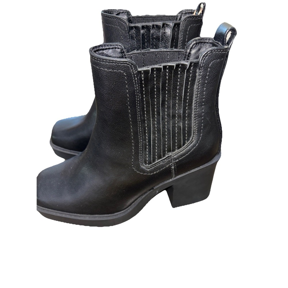 MIA Cooper Bootie Black Leather Chelsea Chunky 2.5" Heel Women's Boots Sz‎ 10